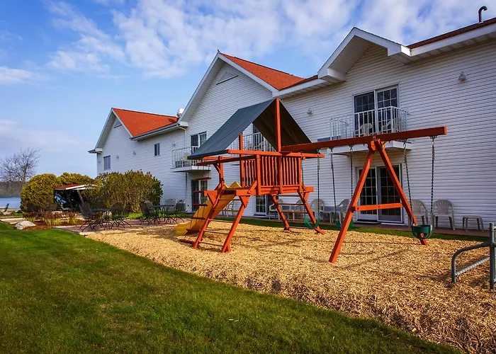 Ephraim Shores Resort